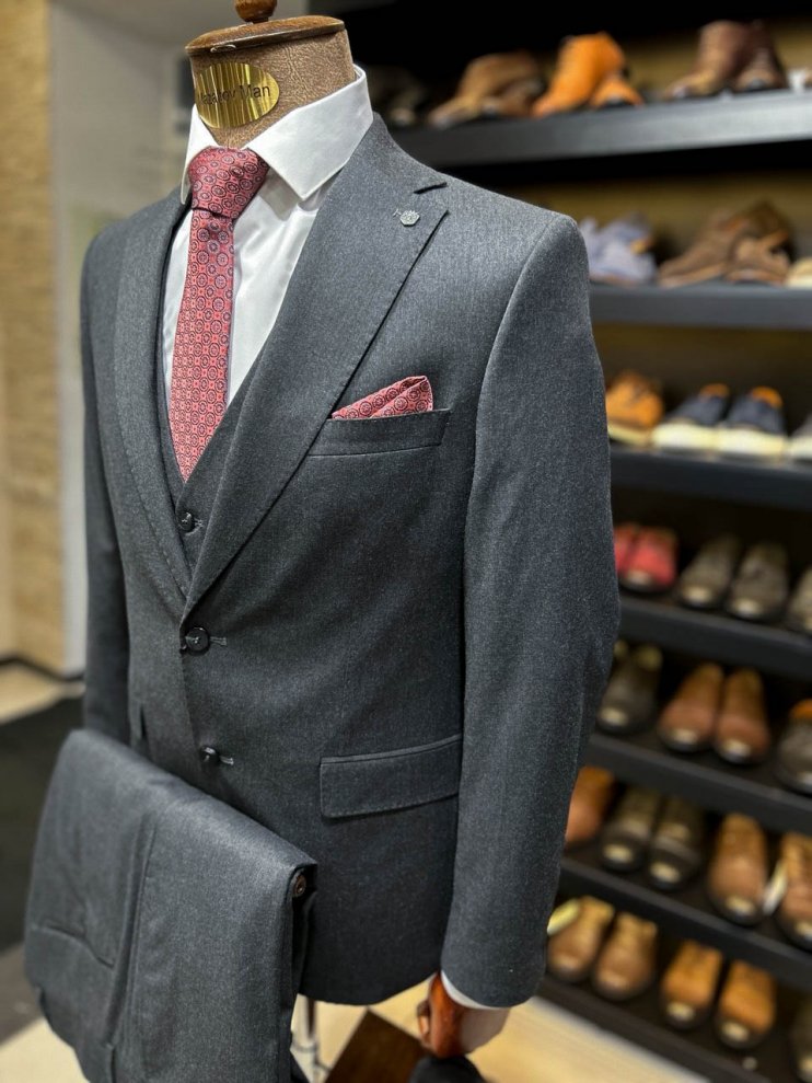 Костюм MAZALTOVMAN премиум 3-ка Серый фактурный