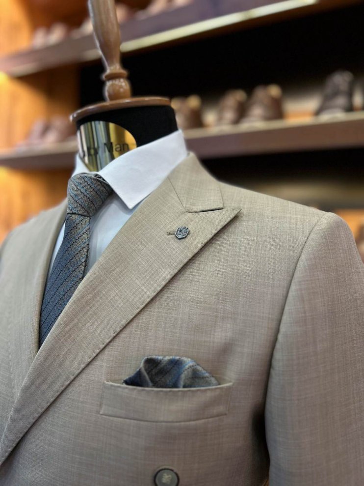 Костюм МИР 2-ка двубортный Бежевый